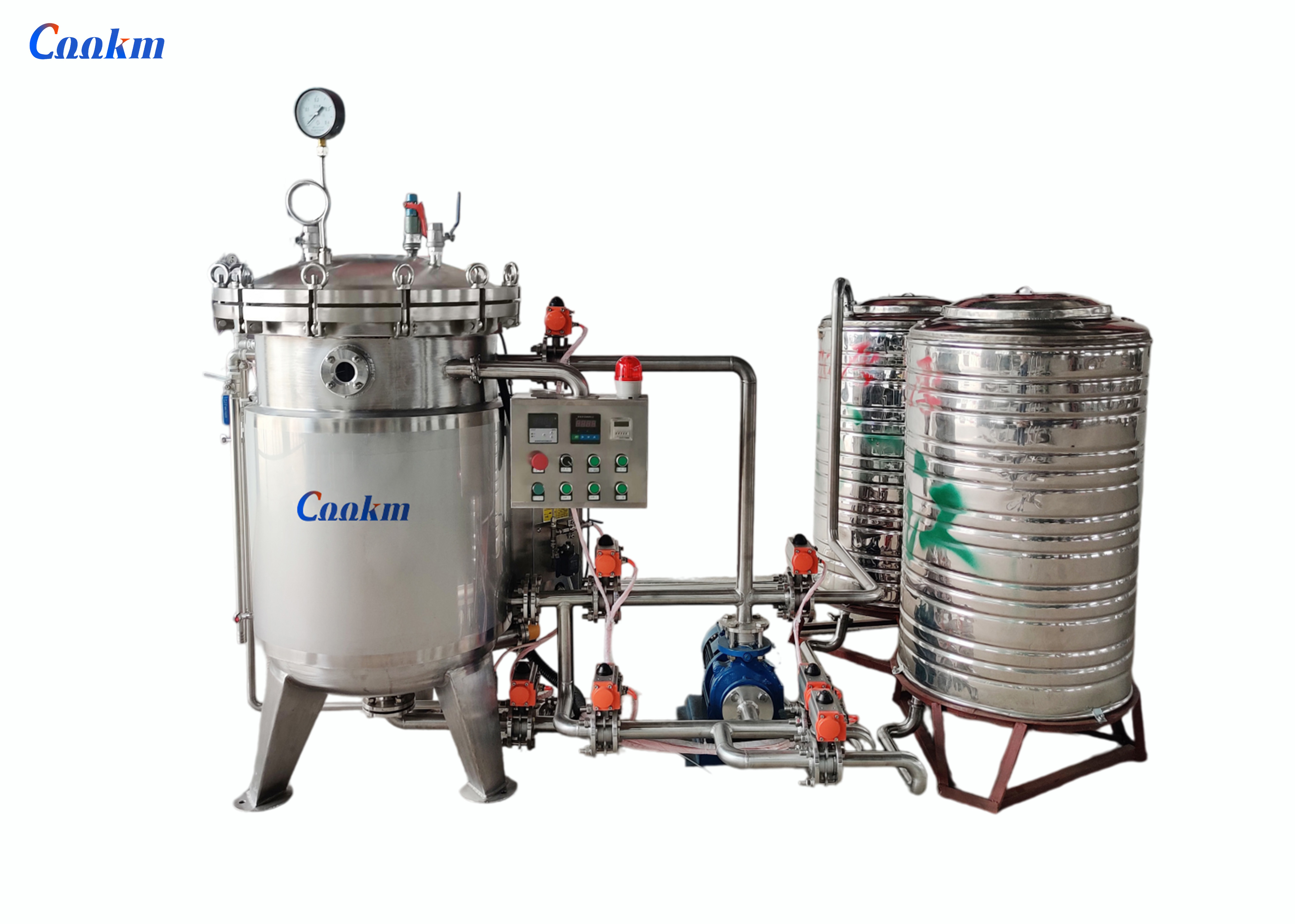 Vertical sterilization retort